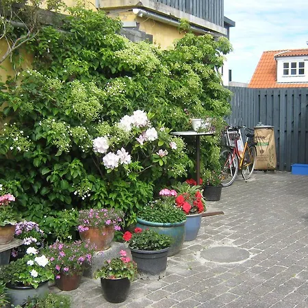 Strada Bed & Breakfast *