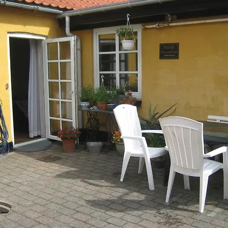 Strada Bed & Breakfast