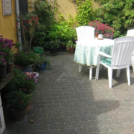Strada Bed & Breakfast Løkken